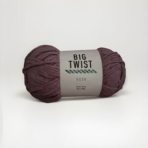 Big Twist Hush Polyester Yarn 10.5oz 219 Yds 5 Bulky Purple Mauve Lilac
